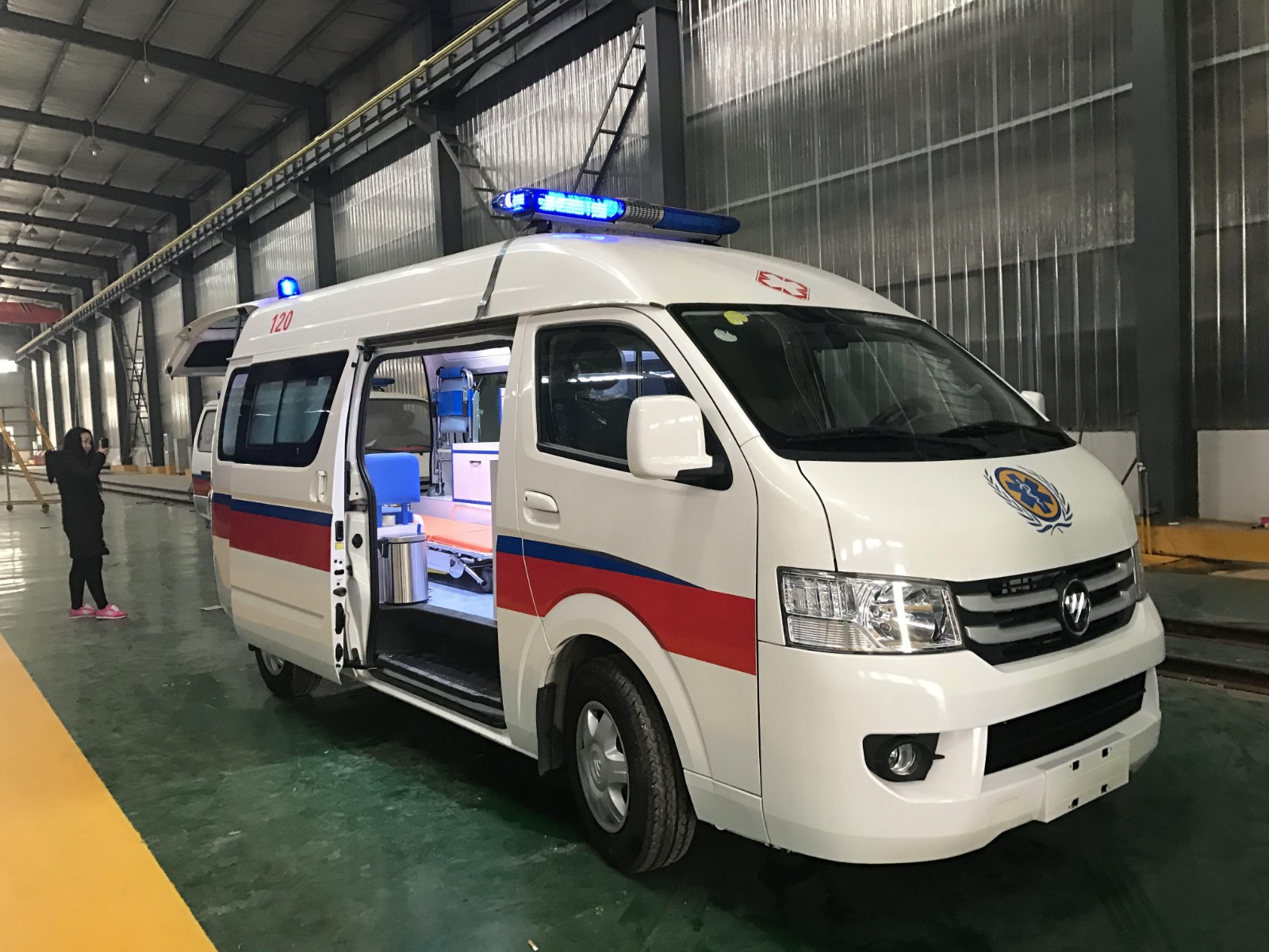 甘孜救护车转院