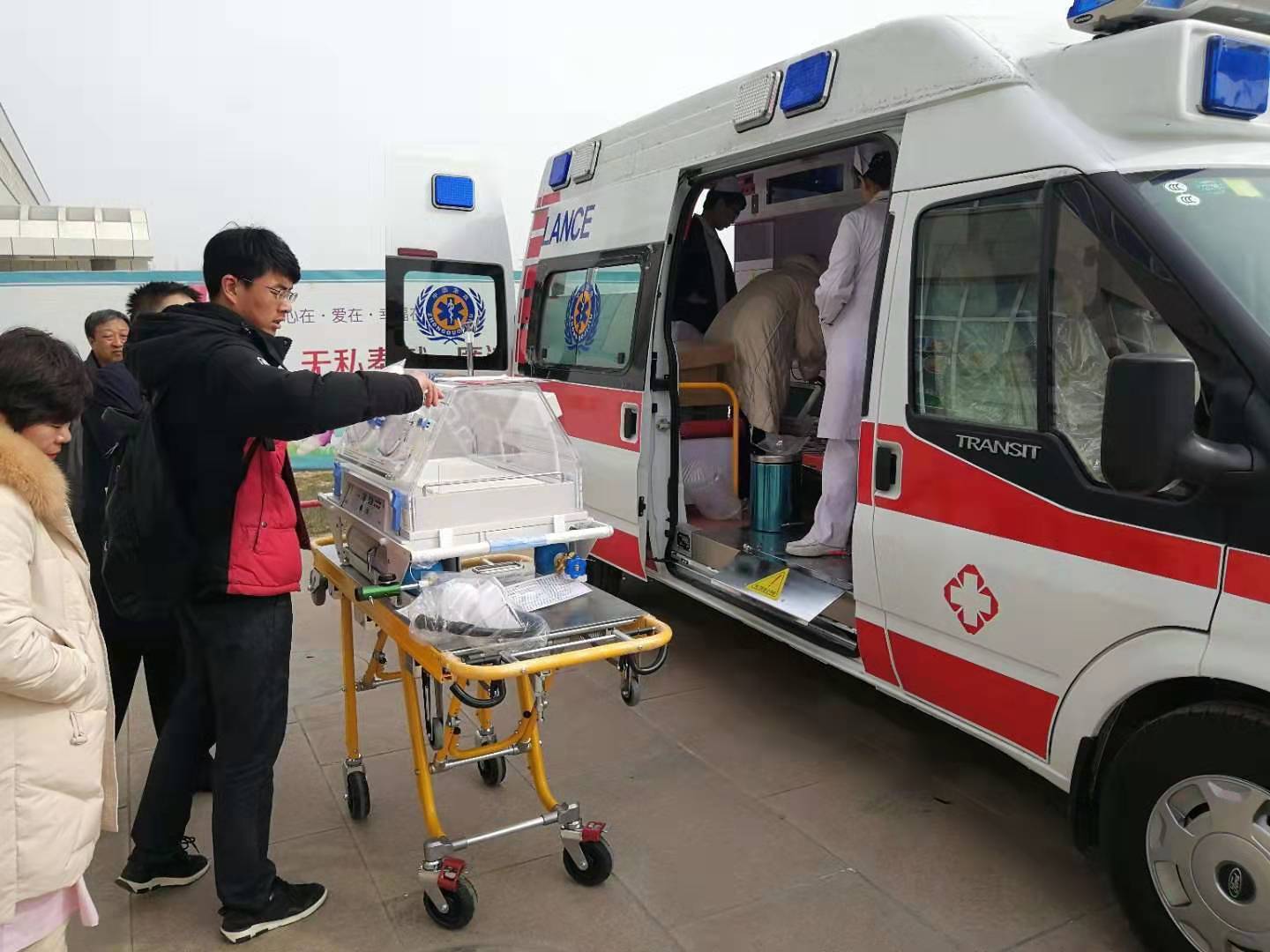 甘孜救护车转院